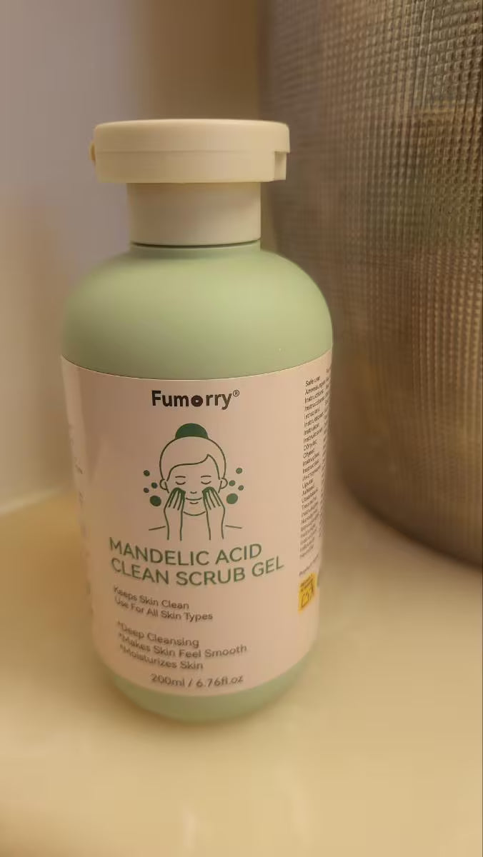 Mandelic Acid Cleansing Scrub Gel with Aloe, Rose & Chamomile – 200ml | Deep Skin Cleansing