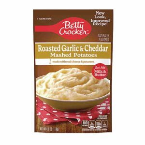 BETTY CROCKER ROASTED GARLIC & CHEDDAR MASHED POTATOES 113G